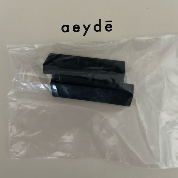 AEYDE WINSTON ITALIAN SANDALS - Picture 11 of 14